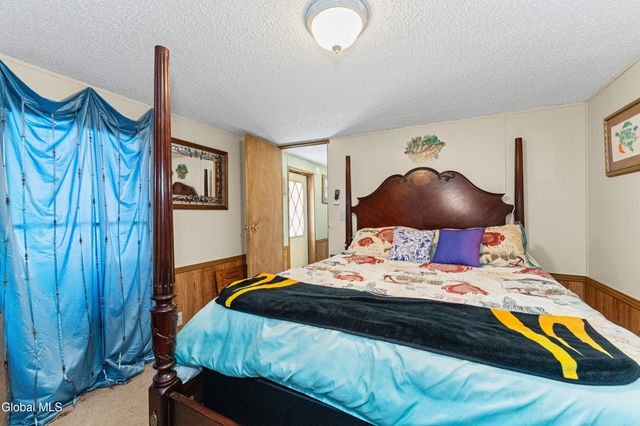 155 Seneca Avenue, Providence, NY 12025