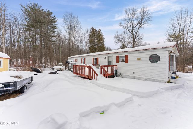 155 Seneca Avenue, Providence, NY 12025