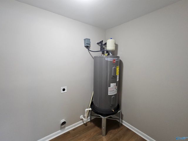 4113 Blue Springs Road, Huntsville, AL 35810