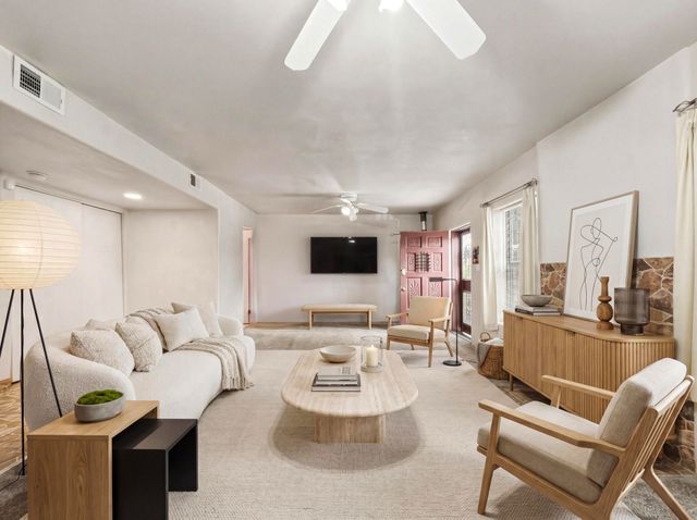 2116 Avenida De Las Alturas, Santa Fe, NM 87505