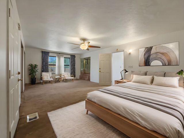 2116 Avenida De Las Alturas, Santa Fe, NM 87505