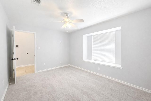 305 Scenic Brook Street, Brenham, TX 77833