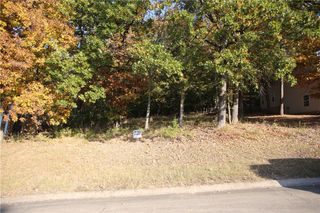 1646 N Forrest Heights, Fayetteville, AR 72703