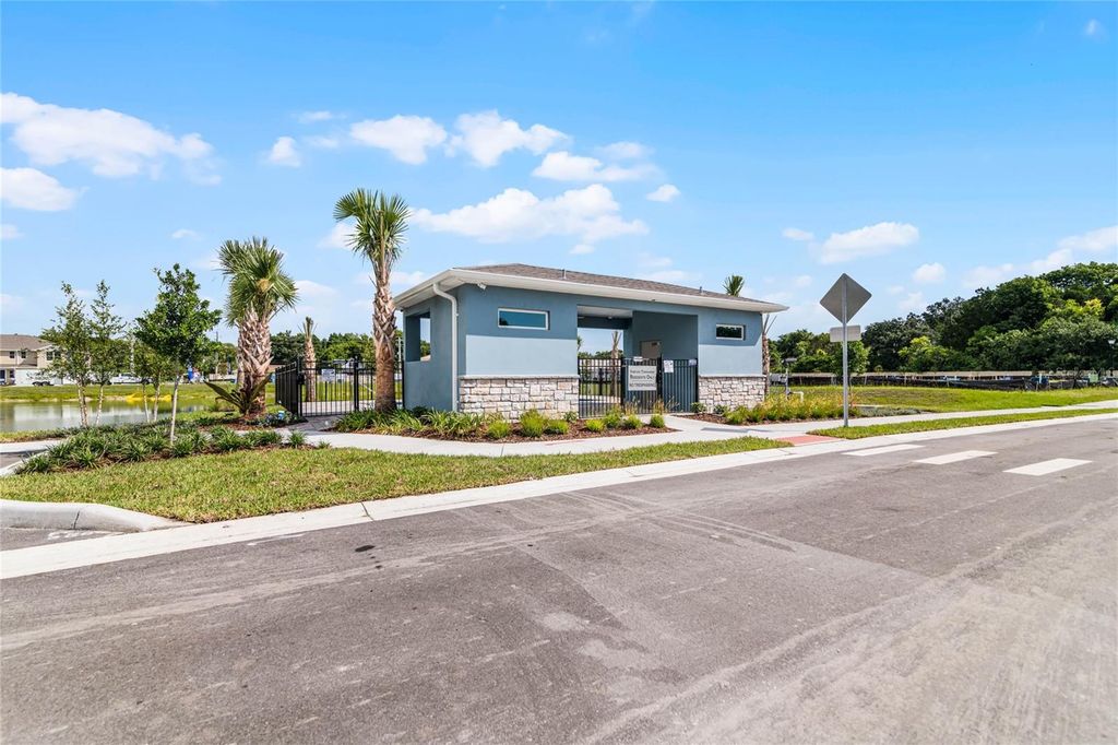 Image 33 of property listing at 692 MOSCATO DRIVE, Daytona Beach, FL 32117