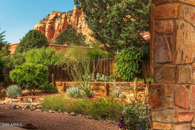 2310 CORRAL Road, Sedona, AZ 86336