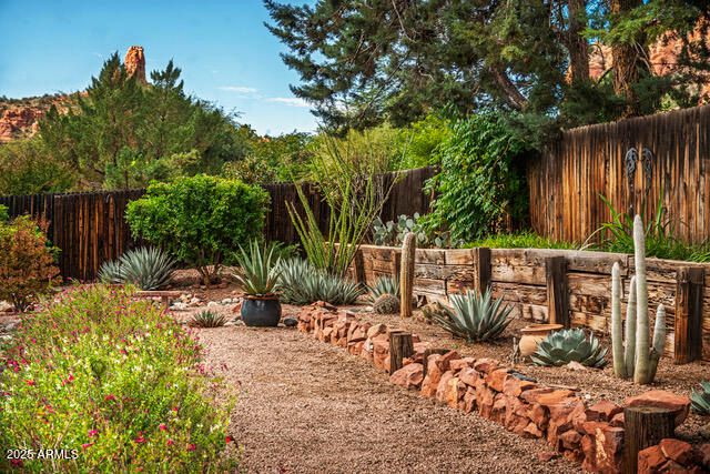 2310 CORRAL Road, Sedona, AZ 86336