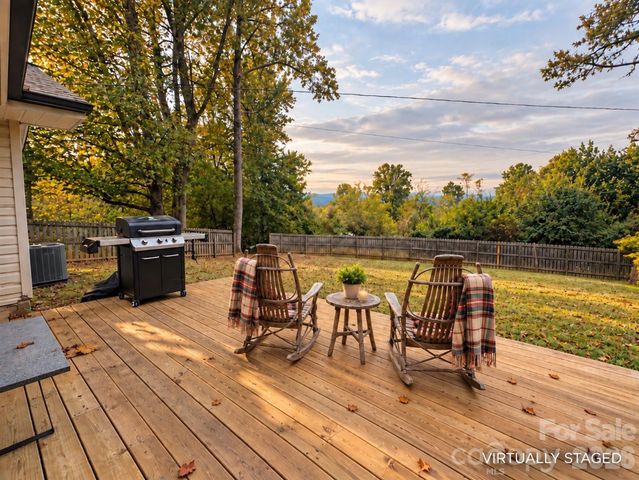 126 Stradley Mountain Road, Asheville, NC 28806