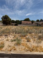 14791 Crofton Lane, Helendale, CA 92342