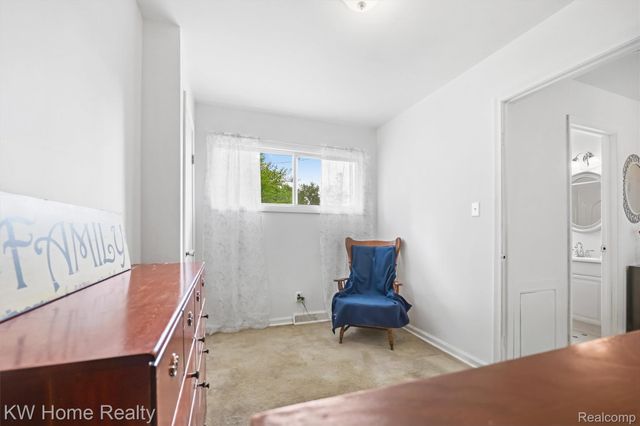 2042 Orland, Wixom, MI 48393