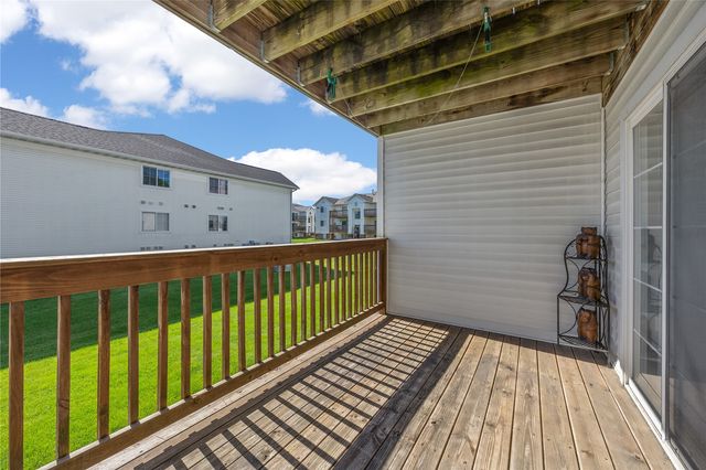 4611 1st Avenue SW 7, Cedar Rapids, IA 52405