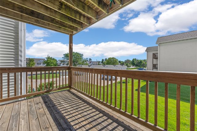 4611 1st Avenue SW 7, Cedar Rapids, IA 52405