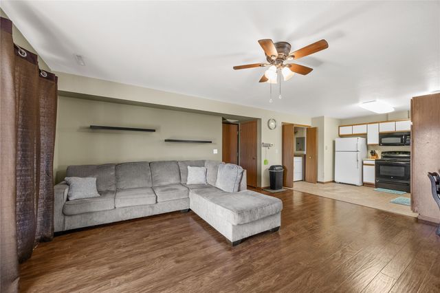 4611 1st Avenue SW 7, Cedar Rapids, IA 52405