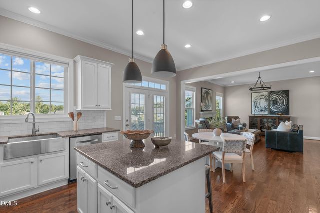205 Evanview Court, Apex, NC 27523