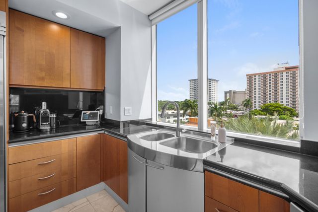 2845 NE 9TH Street 601, Fort Lauderdale, FL 33304