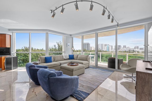 2845 NE 9TH Street 601, Fort Lauderdale, FL 33304