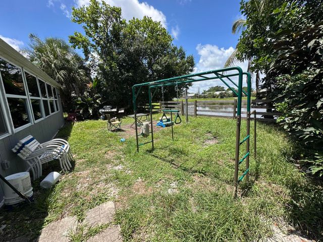 132 Timberline Drive, Jupiter, FL 33458