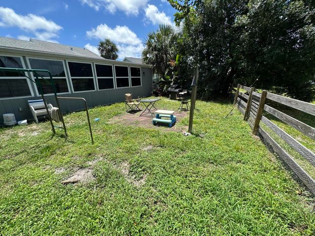 132 Timberline Drive, Jupiter, FL 33458