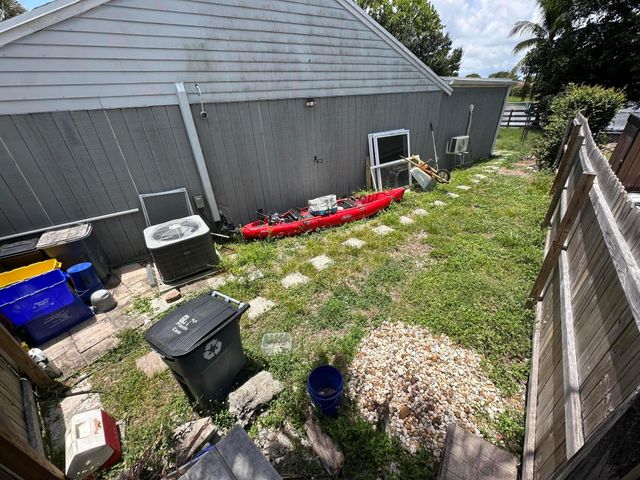 132 Timberline Drive, Jupiter, FL 33458
