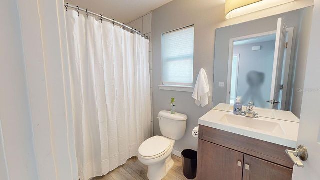 2011 OUTER DRIVE 1, Sarasota, FL 34231