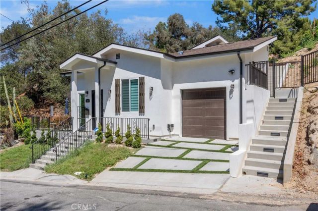 9500 Amoret Drive, Tujunga, CA 91042