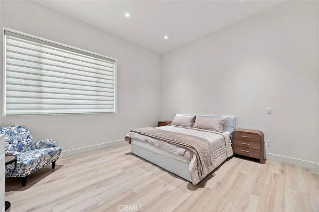 9500 Amoret Drive, Tujunga, CA 91042