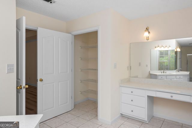 40 Jacksons Valley, Sharpsburg, GA 30277