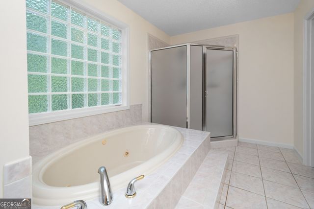40 Jacksons Valley, Sharpsburg, GA 30277