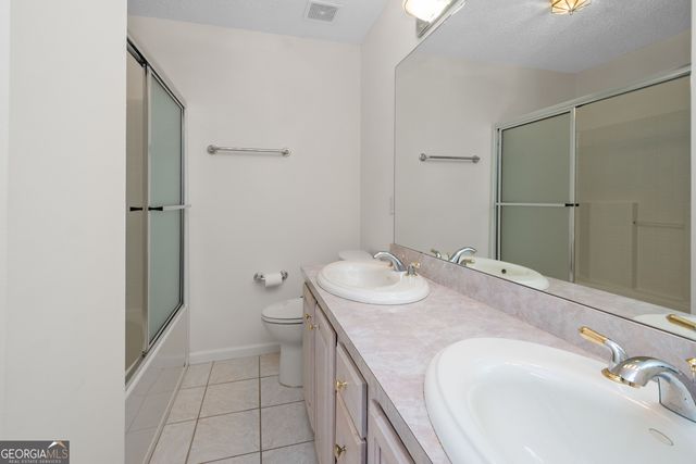 40 Jacksons Valley, Sharpsburg, GA 30277