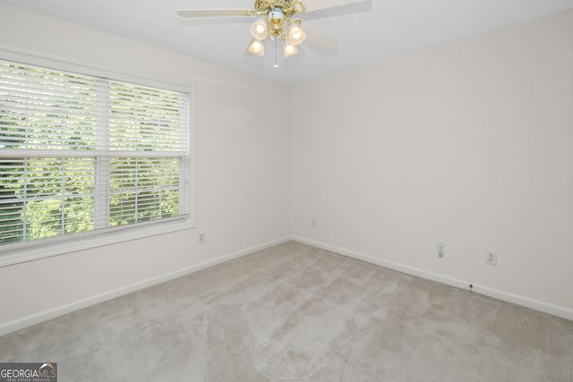 40 Jacksons Valley, Sharpsburg, GA 30277