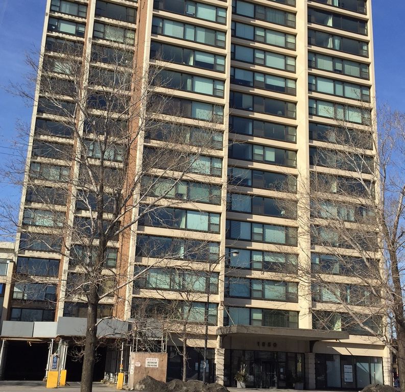1850 N Clark Street 1602, Chicago, IL 60614