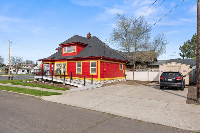 1321 W Northwest Blvd, Spokane, WA 99205