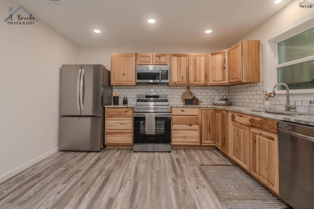 3910 CYNTHIA LANE, Wichita Falls, TX 76302