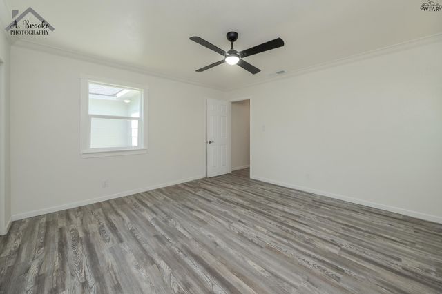 3910 CYNTHIA LANE, Wichita Falls, TX 76302