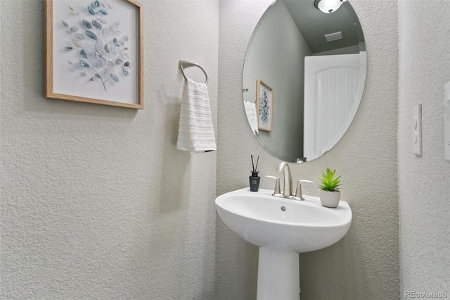 10112 Thrive Lane, Colorado Springs, CO 80924