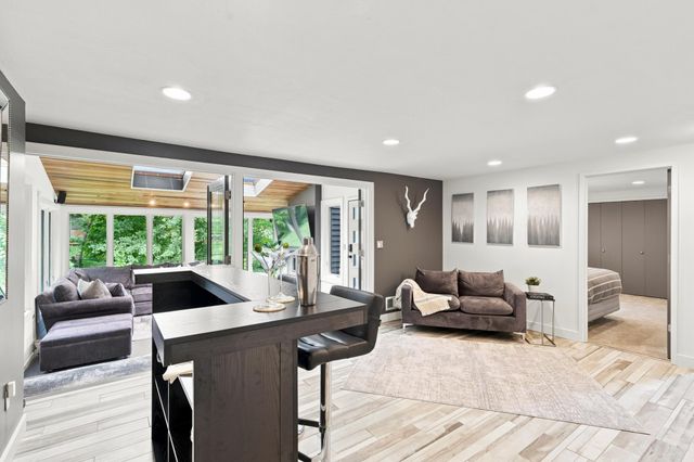 104 Maddaus Lane, Golden Valley, MN 55416