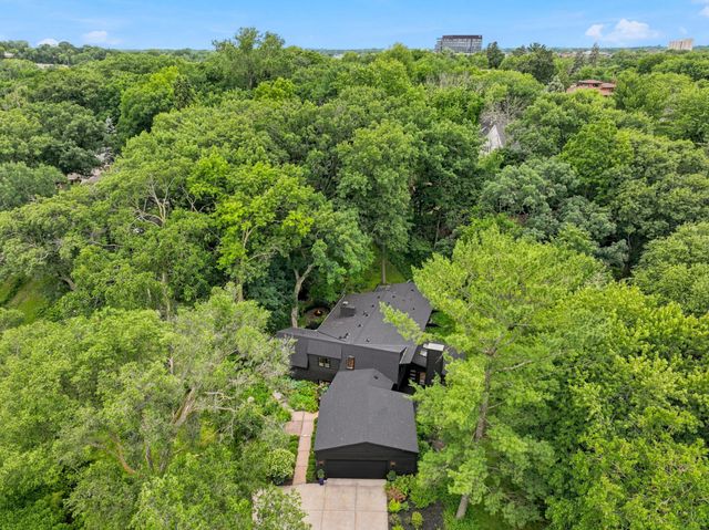 104 Maddaus Lane, Golden Valley, MN 55416