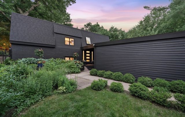 104 Maddaus Lane, Golden Valley, MN 55416