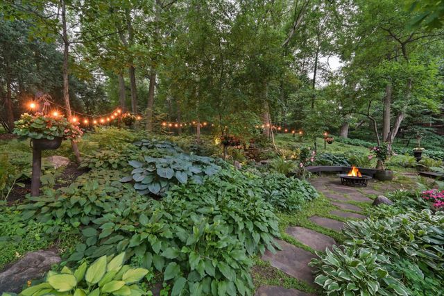 104 Maddaus Lane, Golden Valley, MN 55416