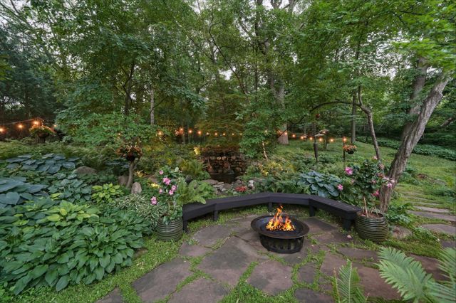 104 Maddaus Lane, Golden Valley, MN 55416