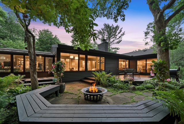 104 Maddaus Lane, Golden Valley, MN 55416