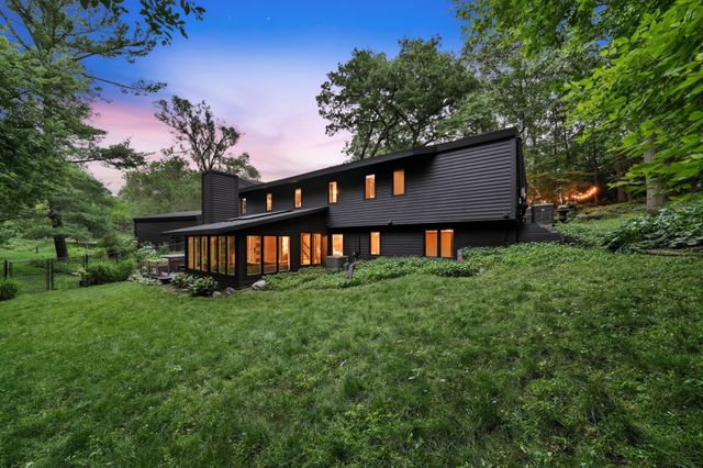 104 Maddaus Lane, Golden Valley, MN 55416