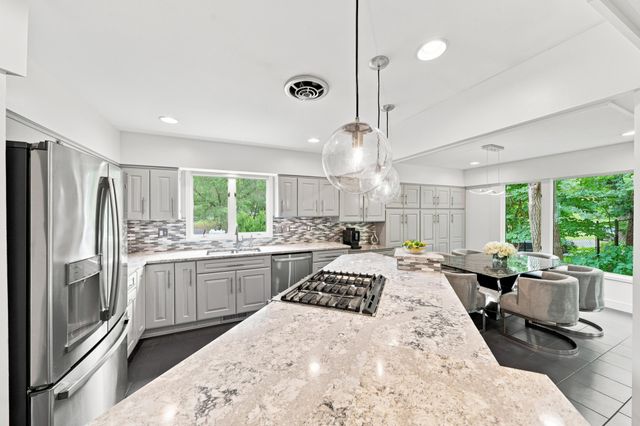104 Maddaus Lane, Golden Valley, MN 55416