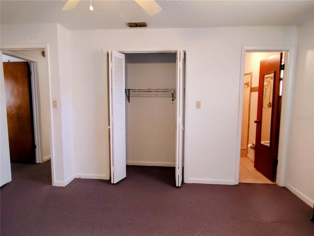 926 CR 467, Lake Panasoffkee, FL 33538