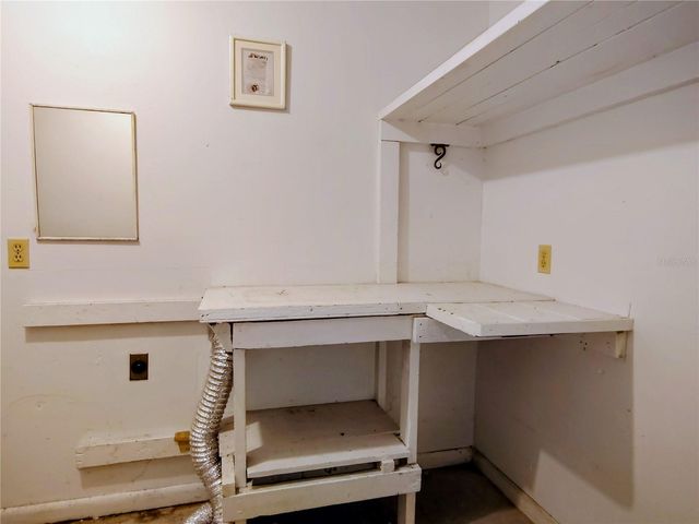 926 CR 467, Lake Panasoffkee, FL 33538