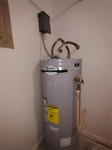 926 CR 467, Lake Panasoffkee, FL 33538