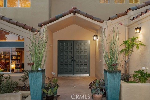 2210 Temple Hills Drive, Laguna Beach, CA 92651