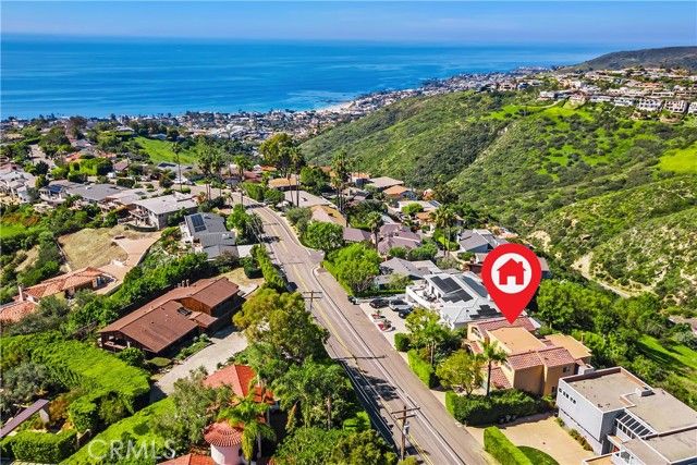 2210 Temple Hills Drive, Laguna Beach, CA 92651
