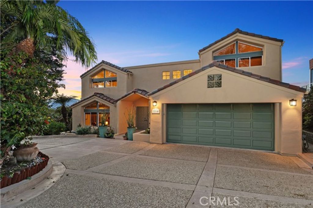 2210 Temple Hills Drive, Laguna Beach, CA 92651