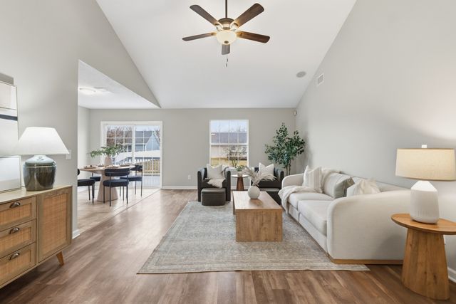 2919 Kedzie Dr, Murfreesboro, TN 37130