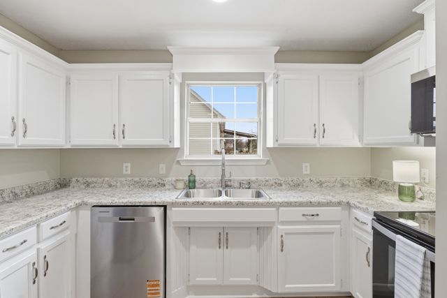 2919 Kedzie Dr, Murfreesboro, TN 37130